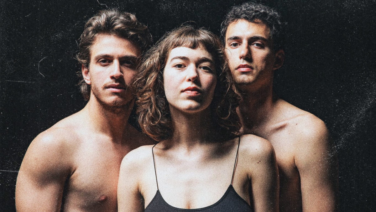 The Dreamers: Η εμβληματική παράσταση του Κωνσταντίνου Ρήγου