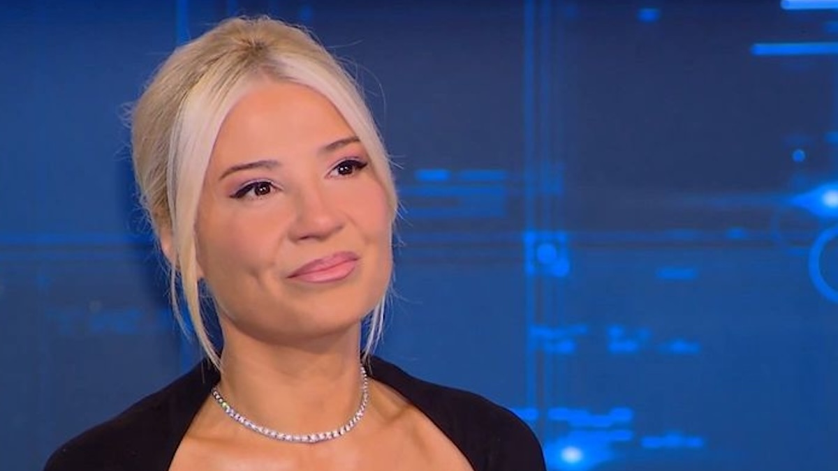 Φαίη Σκορδά: Ο γάμος που ετοιμάζει με τον Αλέξανδρο Αθανασιάδη και η ζωή με τους γιους της – «Ερωτεύτηκα την παιδικότητά του…»