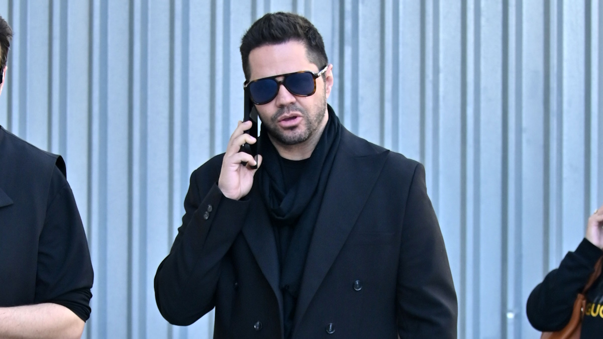 Γιώργος Τσαλίκης: Το δημόσιο «ευχαριστώ» στον Νίκο Καρβέλα και η άδεια για τα τραγούδια του – Τι συνέβη